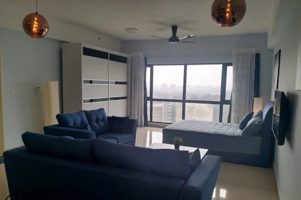 Hb1714 Amazing Studio Unit ,Cyberjaya,Lake View, Netflix, Wi-Fi, Parking, 3043 Apartment Exterior photo