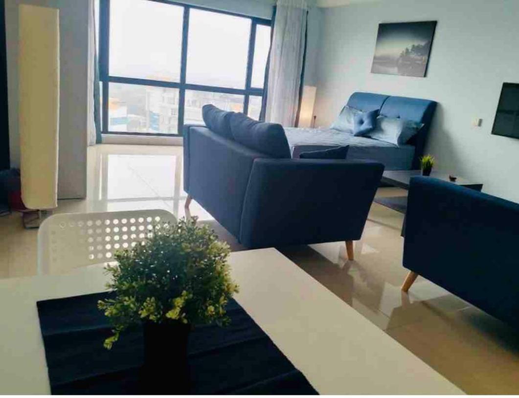 Hb1714 Amazing Studio Unit ,Cyberjaya,Lake View, Netflix, Wi-Fi, Parking, 3043 Apartment Exterior photo